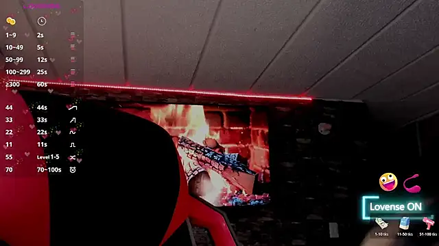 Snapshot of Charlotte_greys chatting on March 31, 9:48 pm Charlotte greys online show from March 31, 9:48 pm