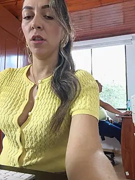 rachellboom online show from May 26, 10:39 pm