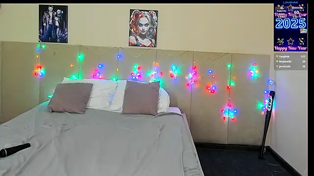 Snapshot of MuscleXXXBarbie chatting on February 2, 4:05 am MuscleXXXBarbie online show from February 2, 4:05 am