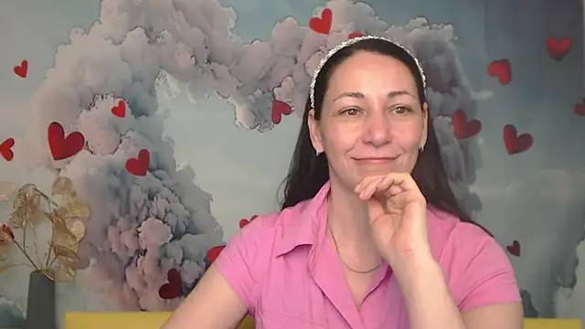 LiluGrants online show from March 11, 10:20 pm