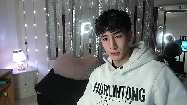 gojo satoru 18 online show from February 19, 11:49 am