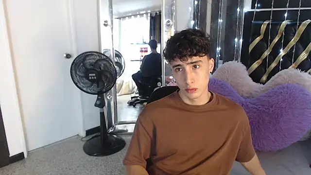 gojo satoru 18 online show from March 20, 11:38 am