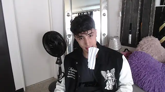 gojo satoru 18 online show from March 21, 12:17 pm