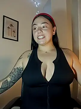 helena smith online show from February 4, 4:26 am