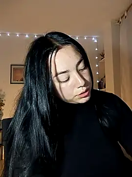 helena smith online show from March 4, 4:49 am