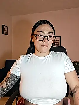 helena smith online show from September 18, 5:31 am