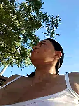 Horny-Mommy-Dirty online show from September 29, 11:37 am