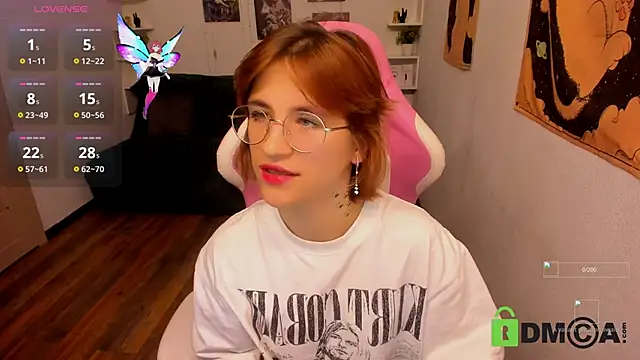 Moon13152 online show from November 8, 9:13 pm