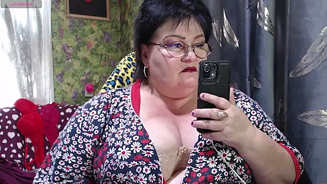 Snapshot of Goddess57 chatting on October 10, 8:57 am Goddess57 online show from October 10, 8:57 am