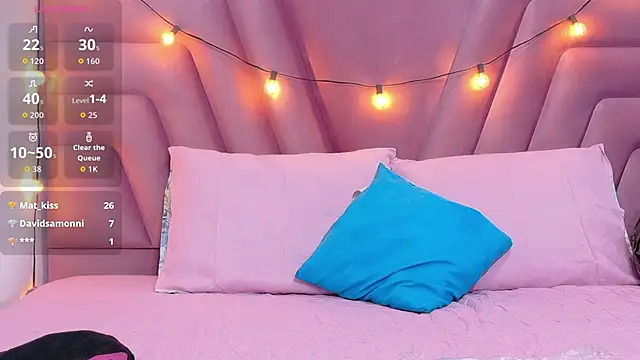 Snapshot of Beautifulskinny18 chatting on October 27, 7:40 pm Beautifulskinny18 online show from October 27, 7:40 pm