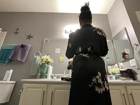 wynterheat online show from January 4, 4:43 pm