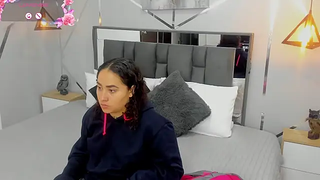 Ayla martinez online show from January 28, 1:29 am