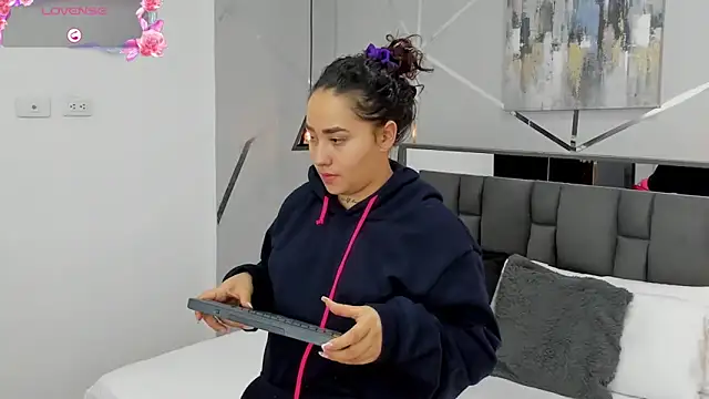 Ayla martinez online show from January 30, 8:11 am