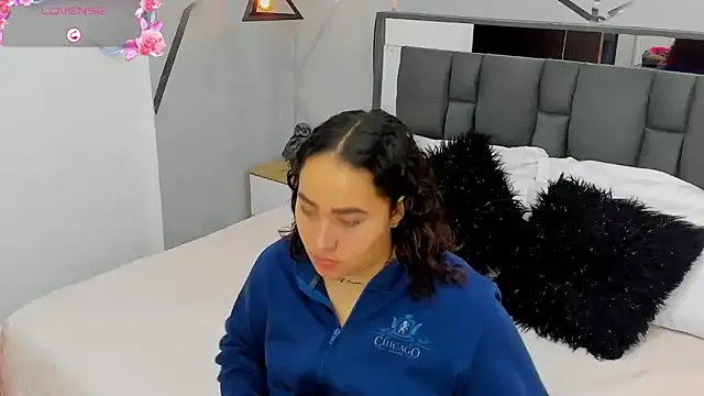 Ayla martinez online show from February 4, 1:45 am