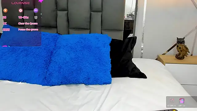 Ayla martinez online show from March 12, 1:47 am