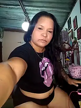 Snapshot of Sikiu_40 chatting on March 1, 1:51 am Sikiu 40 online show from March 1, 1:51 am
