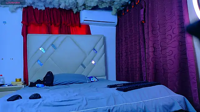 Rich boy01 online show from June 4, 5:08 pm