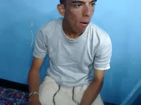 Snapshot of JaiderYeuriel chatting on October 20, 1:28 am JaiderYeuriel online show from October 20, 1:28 am