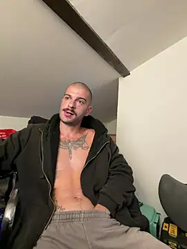 Greyoff online show from July 16, 5:24 am