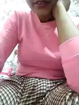 aarjulove online show from December 19, 4:35 pm