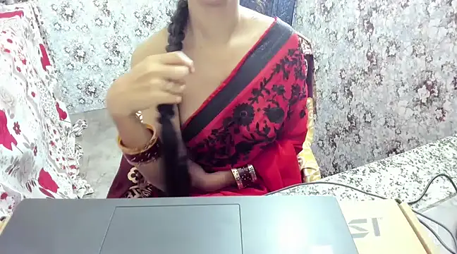 aarjulove online show from December 21, 7:27 pm