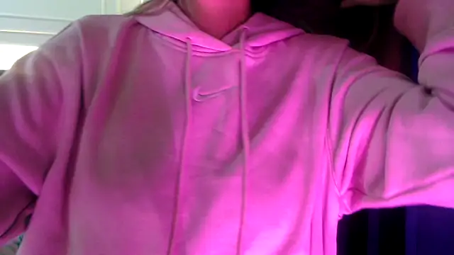 chhui mui online show from November 9, 5:11 pm