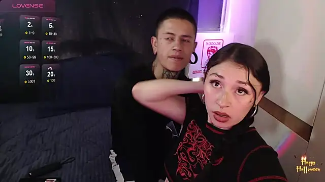 Snapshot of Zowi_Hottiee chatting on November 5, 7:03 pm Zowi Hottiee online show from November 5, 7:03 pm