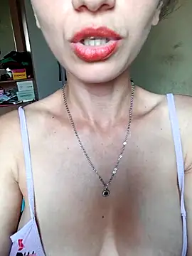 Snapshot of Nandasant09 chatting on October 25, 4:46 pm Nandasant09 online show from October 25, 4:46 pm