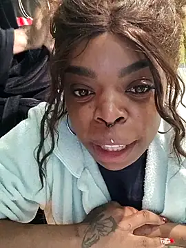 Snapshot of Casaltesudex chatting on February 26, 12:16 am Casaltesudex online show from February 26, 12:16 am