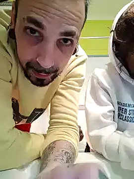 Snapshot of Casaltesudex chatting on February 28, 9:01 pm Casaltesudex online show from February 28, 9:01 pm