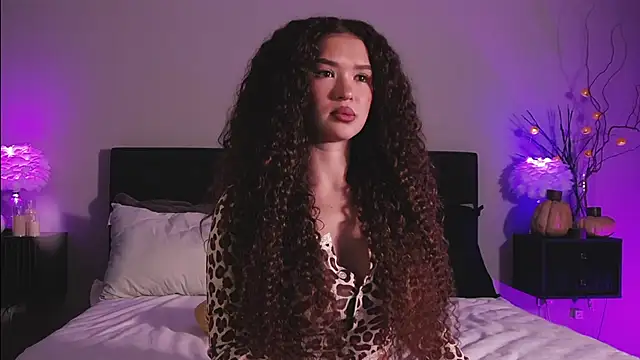 Denise Garciia online show from November 12, 12:16 pm