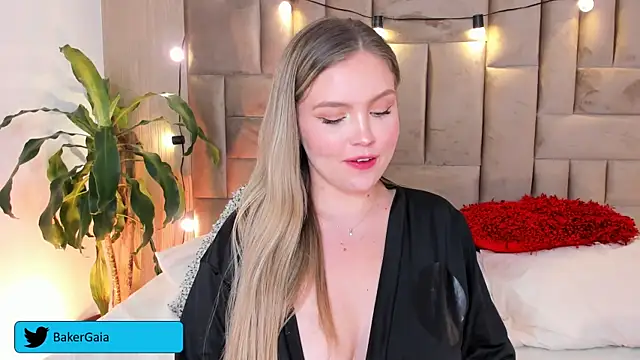 GaiaBaker online show from February 15, 11:03 pm