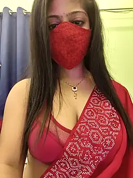 hot Oliviaa online show from November 26, 6:53 pm