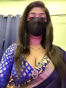 hot Oliviaa online show from January 7, 9:12 am