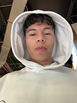 Logan smith1 online show from November 8, 1:22 pm