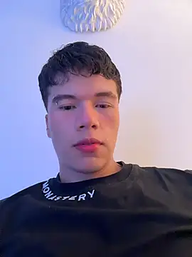 Logan smith1 online show from July 16, 3:56 am