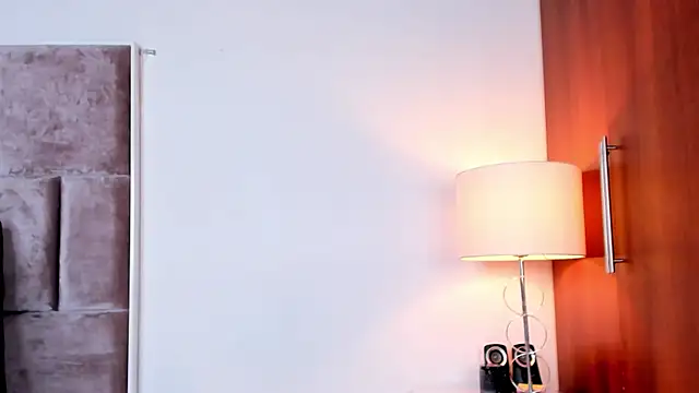Nia Bunny online show from June 11, 12:58 pm