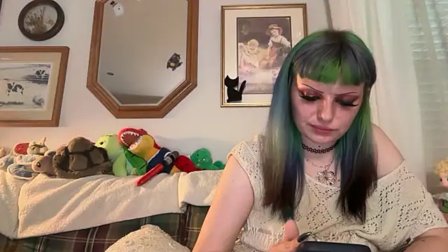 nastynecronancy online show from September 28, 10:04 pm