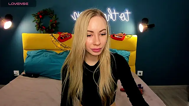 Diana Garrett online show from January 7, 1:38 am