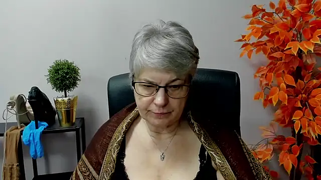 IrisDream online show from March 13, 10:57 am
