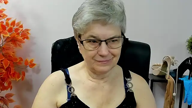IrisDream online show from September 15, 6:24 am