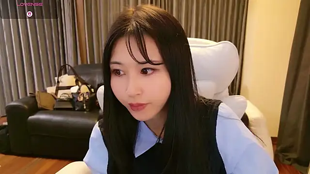 -satomi-jp online show from May 4, 4:03 pm