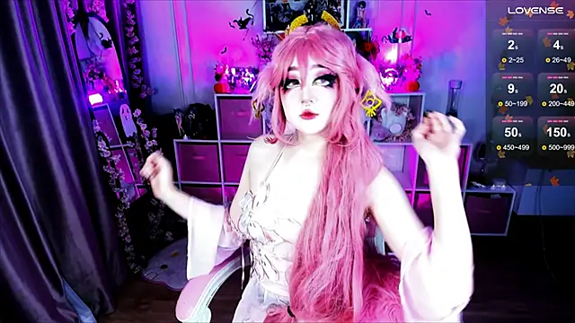 Aki  Ra online show from October 26, 12:27 am