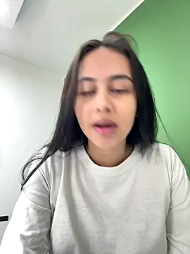 iiris  online show from November 26, 3:13 pm