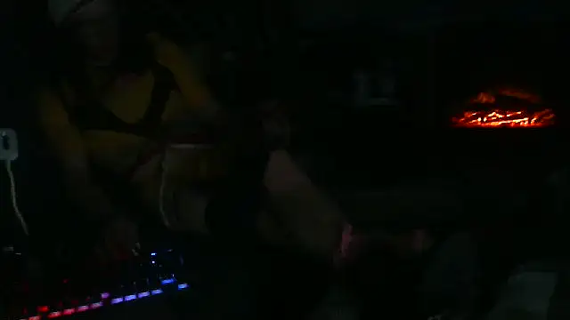 Snapshot of openallforyou chatting on March 19, 6:39 am openallforyou online show from March 19, 6:39 am