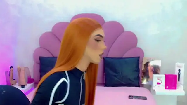 briana sex32 online show from May 3, 1:39 pm