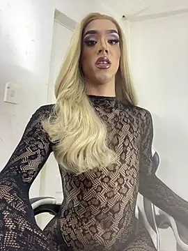 briana sex32 online show from August 4, 6:27 am
