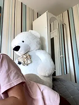 Snapshot of Liya_my chatting on October 21, 11:22 am Liya my online show from October 21, 11:22 am