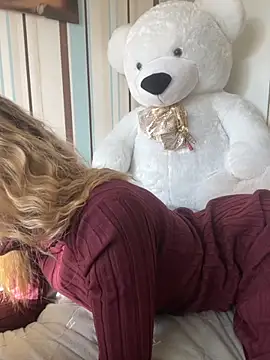 Snapshot of Liya_my chatting on November 3, 10:38 am Liya my online show from November 3, 10:38 am