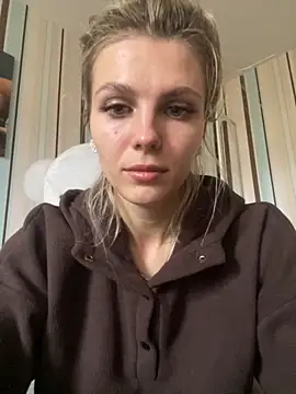 Snapshot of Liya_my chatting on November 8, 10:48 am Liya my online show from November 8, 10:48 am